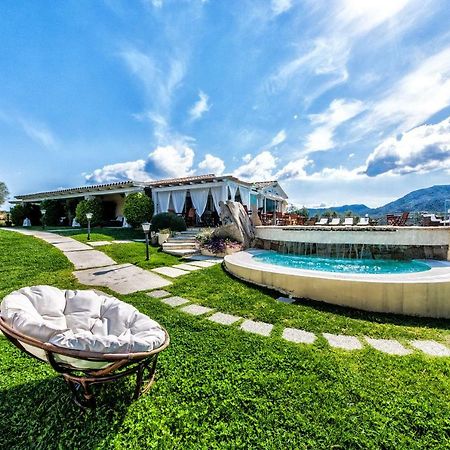 Cento Ulivi B&B Golfo Aranci Exterior foto